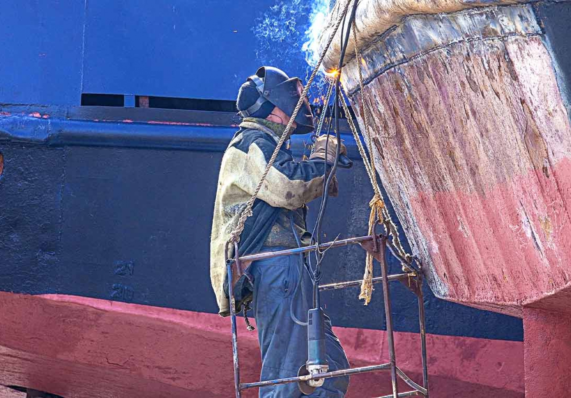 Servicio de Reparación de Barcos en Barcelona: Expertos en Soluciones y Mantenimiento de Embarcaciones